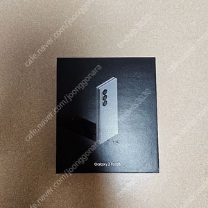 갤럭시 폴드6 256GB 실버 전체 올갈이한거 미사용 택포 110만원 판매합니다..