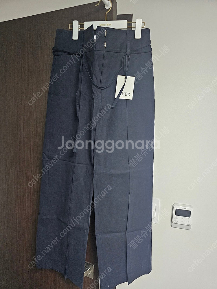 유메르 모르코 벨티드 팬츠 2사이즈 네이비 브라운 일괄...--0