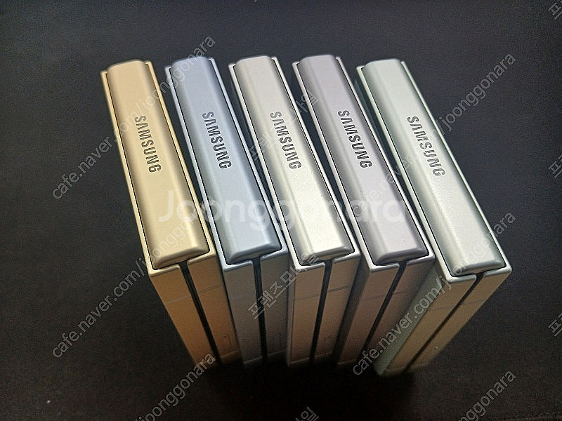 갤럭시 Z플립6 256G 512G 팔아요 [46만]--2