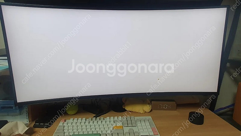 38인치 울트라와이드 모니터(38wq960)팝니다.--1