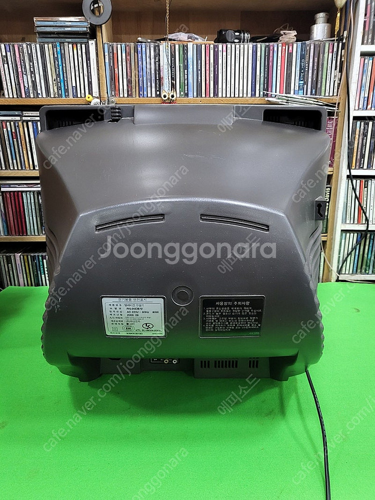 엘지(LG) 20인치 브라운관 TV--2