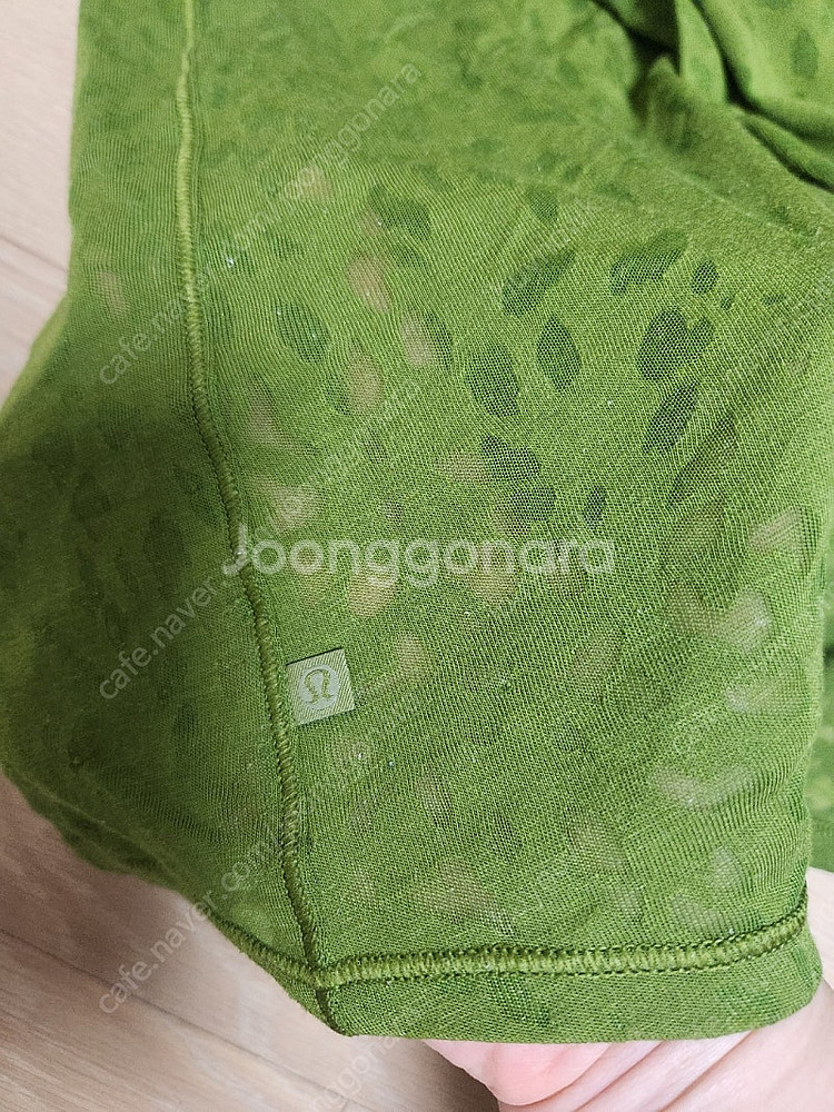 룰루레몬 오픈백 요가 롱슬리브 2사이즈--2