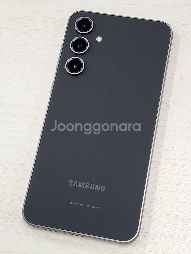 갤럭시 S23FE 그라파이트색상 256용량 상태좋은 무...--2