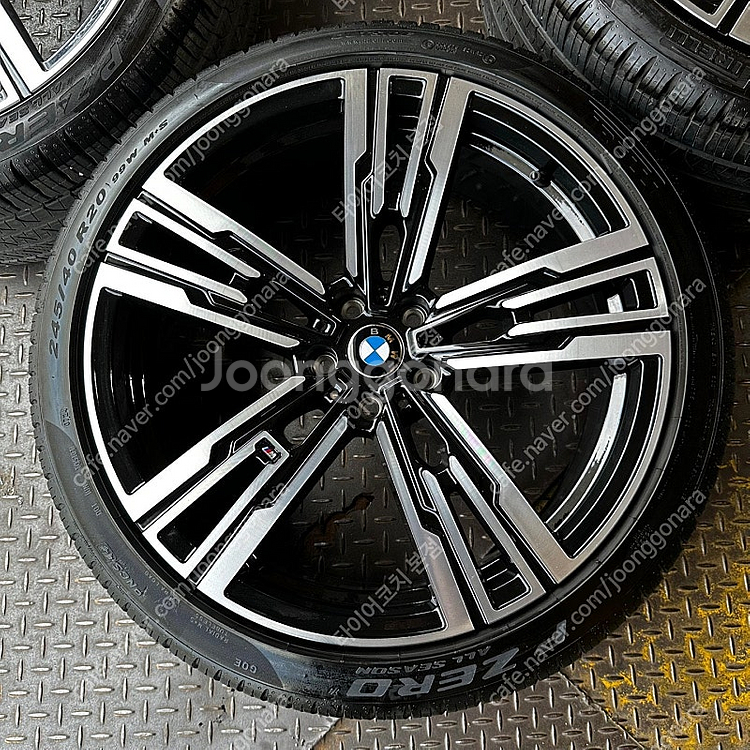20인치 BMW G70 I7 M퍼포먼스 908M st신...--2