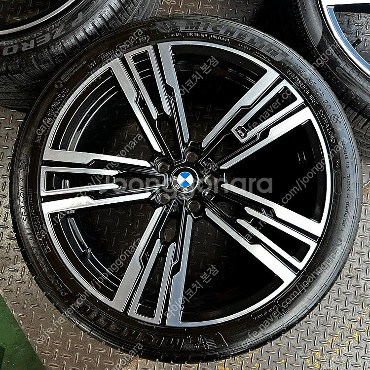 20인치 BMW G70 I7 M퍼포먼스 908M st신...--4