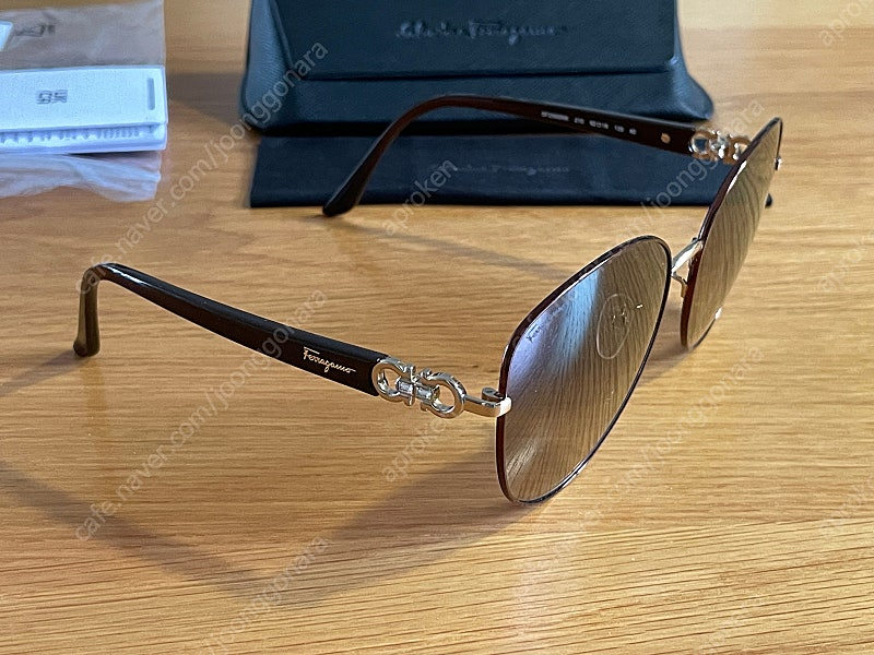 페레가모 선글라스 sf259srk 210 62--3