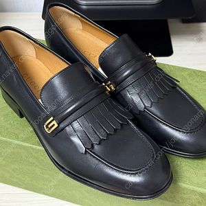 끌올 가격인하 (280) 구찌코리아 정품 '구찌 714680 미러G 테슬로퍼' 미착용 새상품.