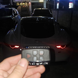 재규어 XF, XE, XJ, F-PACE, E-PACE, I-PACE, F-TYPE 차량키 오작동 복원 및 주파수 고장, 수신감도 저하 증상 수리