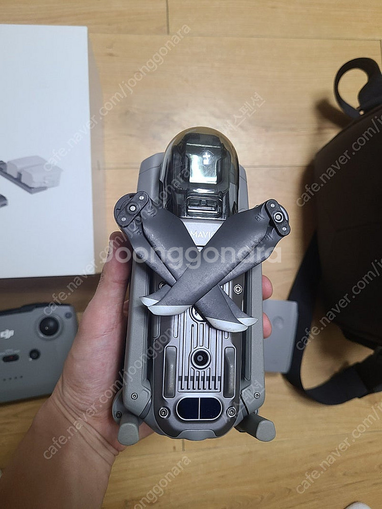 dji 에어2 플라이모어콤보 드론--1