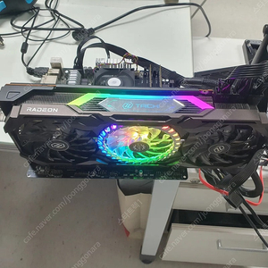 ASROCK 라데온 RX6800XT 고장 그래픽 카드 팝니다