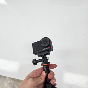 dji 오즈모 액션 5 프로 스탠다드 콤보 (상태 s급)