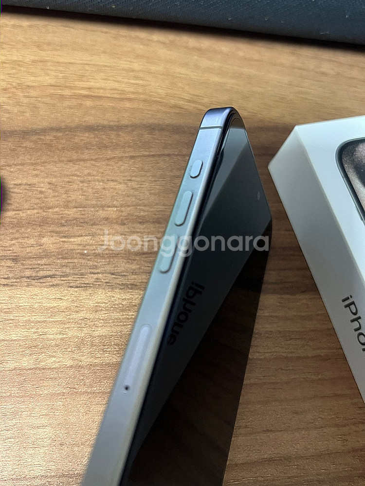 아이폰15프로 128G 팝니다.--2