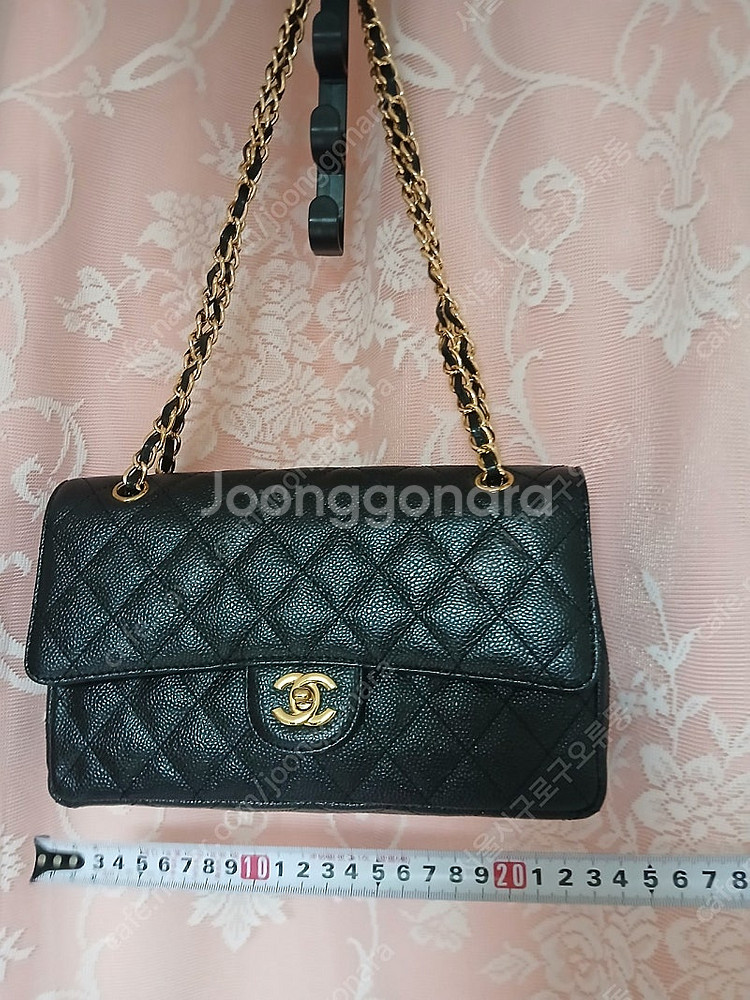 샤넬 블랙 캐비어 금장 ️ 색상: 블랙 ️ 캐비어 스킨 ️ ...--1