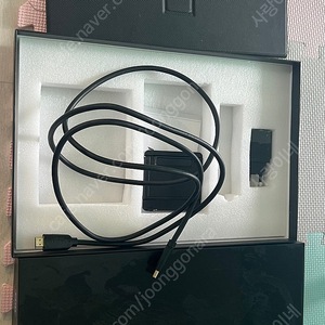 한성 휴대용 모니터 tfx156t 팝니다
