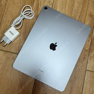 아이패드에어 M2 13인치 128GB wifi 배터리100 사용감있음 서울