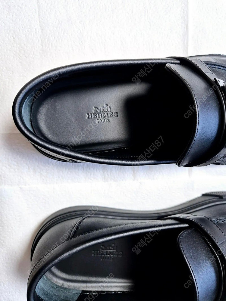 에르메스 게임 슬립온 40(250)사이즈 올블랙팝니다.--6