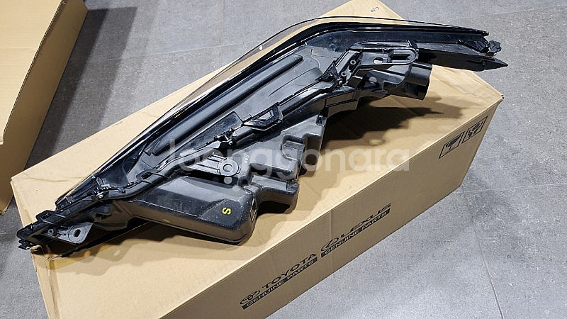 렉서스 2021 ES300h 트리플LED램프--5