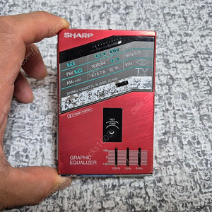 SHARP 워크맨 JC-N10 RED 색상 정크기기 판매합니다.