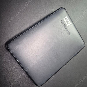 WD ELEMENTS 2TB 외장하드 팝니다