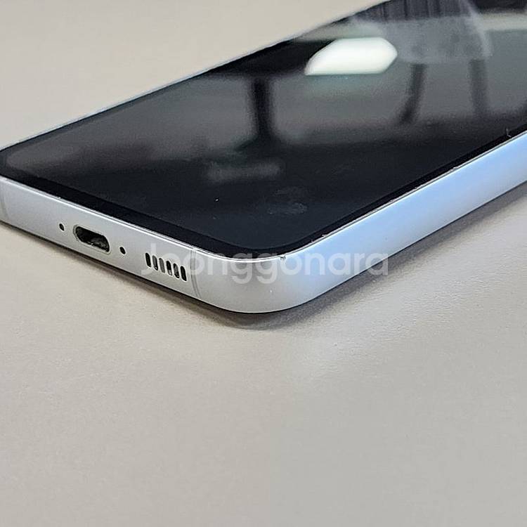 < 갤럭시 S23FE 화이트 24년6월개통 상태좋단 단...--6