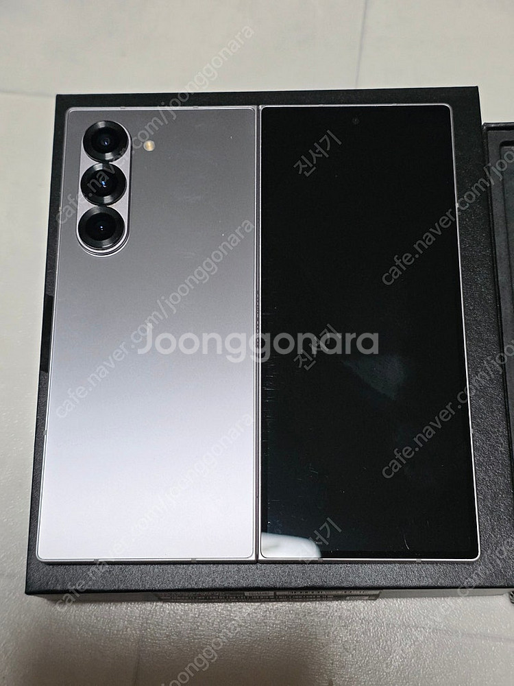 갤럭시 Z폴드6 실버 512G--1