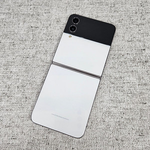 F721N 갤럭시 Z플립4 화이트 256GB 기능정상/가성비 12만 판매합니다