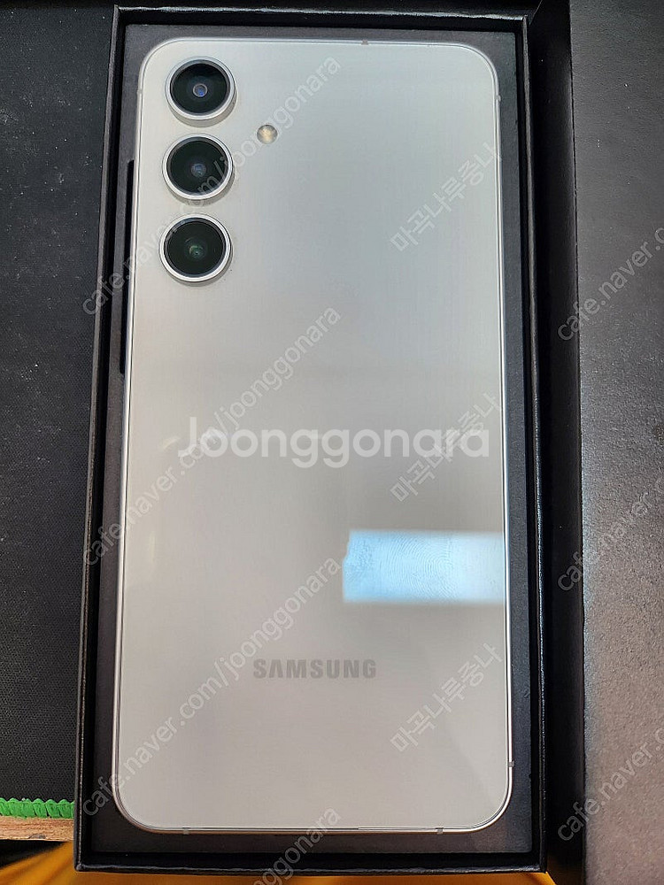 갤럭시S24FE 그레이 256GB 새것같은 중고47만팝...--0
