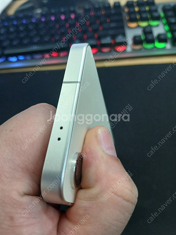 갤럭시 S24 256G 크림 새상품급 팔아요 [49.9...--6