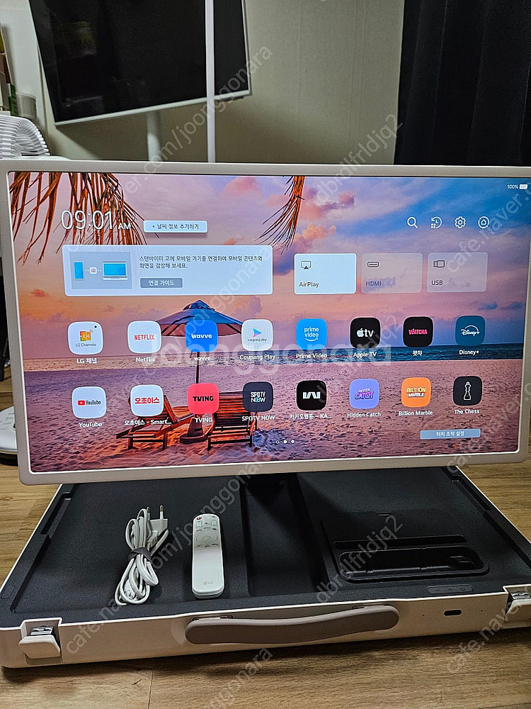 LG 스탠바이미go 27인치--0