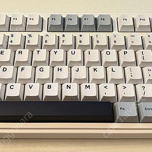 독거미 F75 키보드 (리퍼축 그린축) 싸게 팝니다