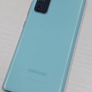 갤럭시 S20FE 민트색상 128용량 새상품컨디션 초S급 단말기 18만 판매합니다