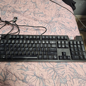 앱코 K660 ARC RGB 게이밍 키보드