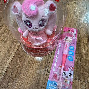 하츄핑 키링 정가이하. 서비스칫솔