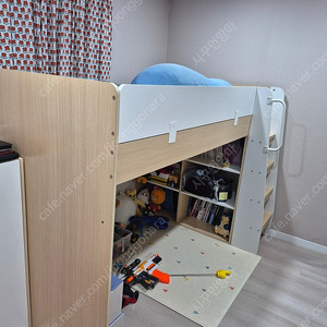 더끌림퍼니처 2층 벙커침대 팝니다