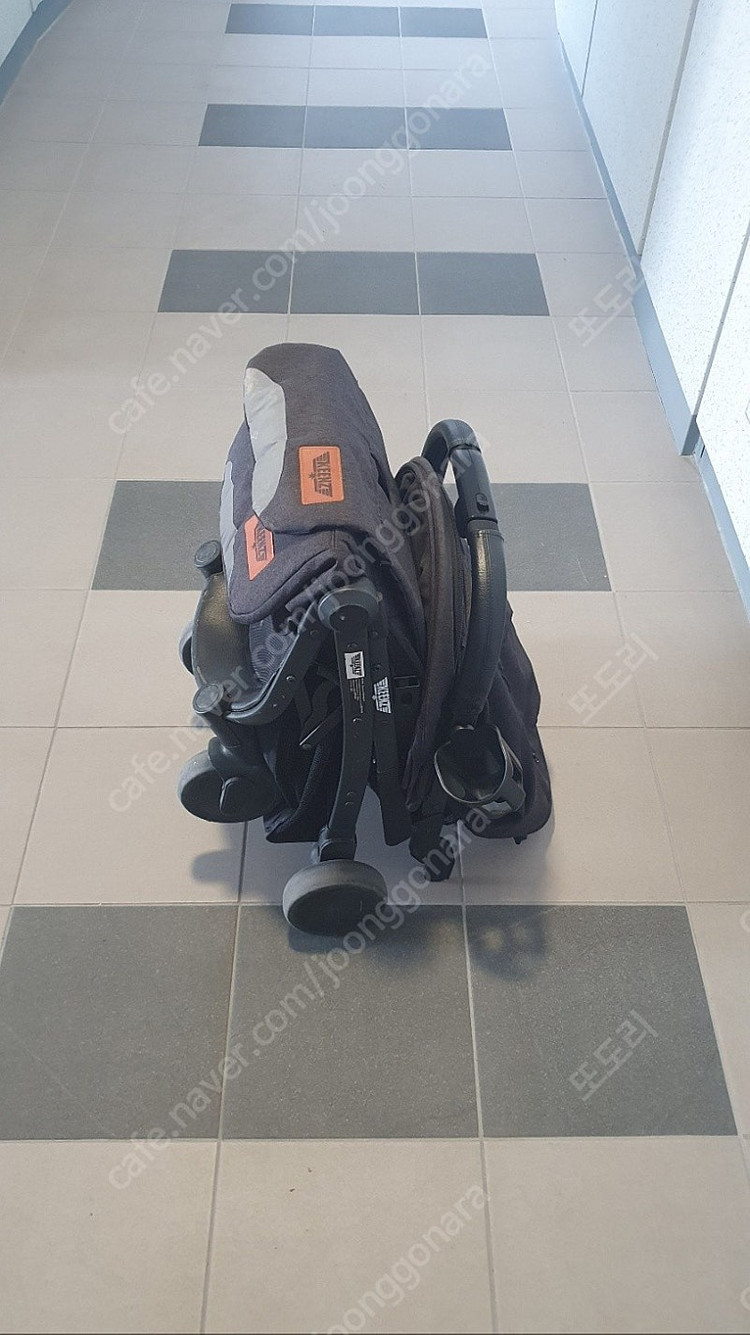 [KEENS] 킨즈 air plus 기내반입 접이식 유모차 팝니다(6만원)​ - 부산입니다.--3