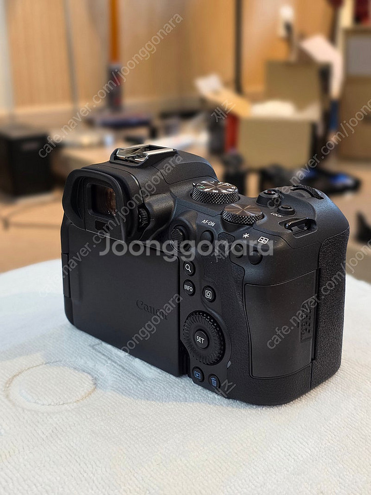 캐논 eos R6 판매합니다 (상태 극상!! / 박스x...--2