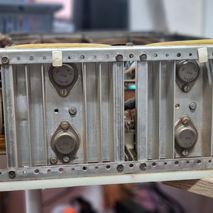 캔티알 출력석 아나로그 감성 독일오디오 Telefunken v201 t201