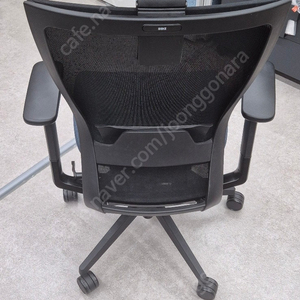 시디즈 의자 판매합니다 : T50 TNA500HLDA