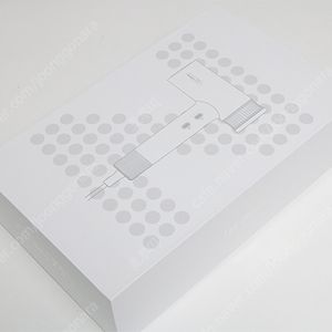 예스뷰티 Z5 항공모터 헤어드라이어 미사용 새제품 / 화이트 컬러