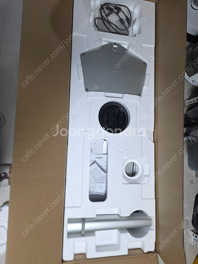 OLED G9 S49CG934모델 팝니다.--2