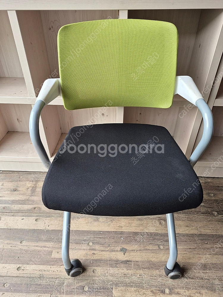 [판매] 폴딩의자 사무용 의자 , 회의용의자 학원 학생...--0