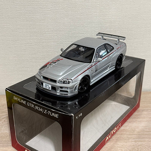 1:18 1/18 오토아트 r34 nismo z튠 다이캐스트 판매합니다.