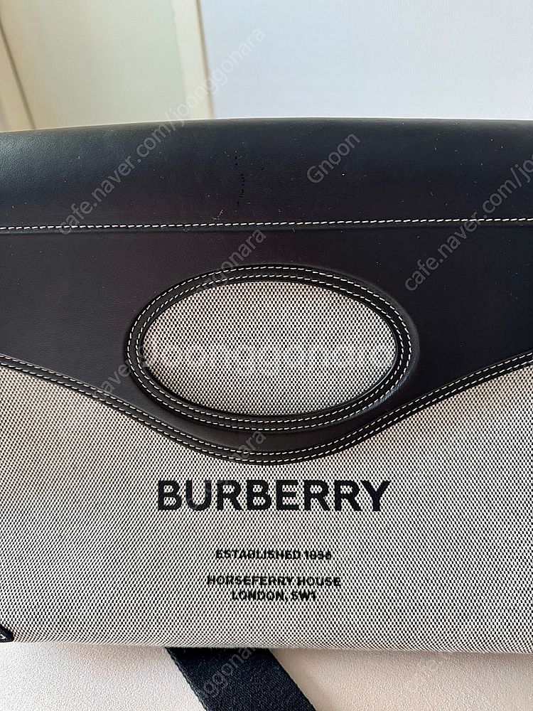 (급매) 버버리 burberry 남성 메신저백 크로스백--6