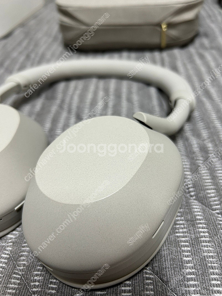 SONY WH-1000XM5 실버--0