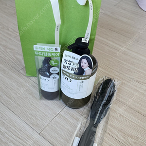 려 루트젠 비건 볼륨 탈모케어 샴푸+에센스+헤어 브러쉬 (새상품/택포가)