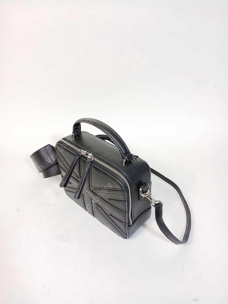 존리치몬드 U.J. 검정가죽 여성 카메라백 정품 존리치몬드--2