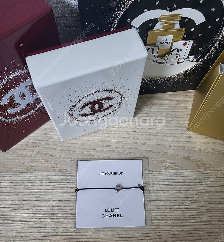 정품) 새상품 샤넬 클로버 팔찌 브레이슬릿 (코스메틱)--0