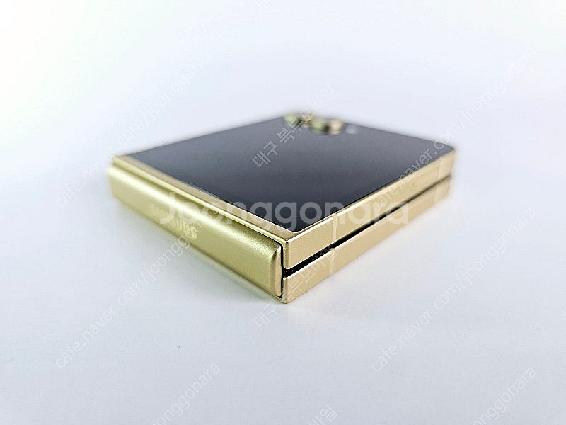 갤럭시 Z플립6 256GB 리퍼급 옐로우 공기계 중고폰...--2