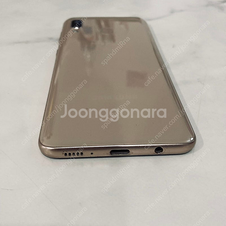 갤럭시 와이드4 골드 32기가 매우깨끗한기기 4만원 판매합니다!--2