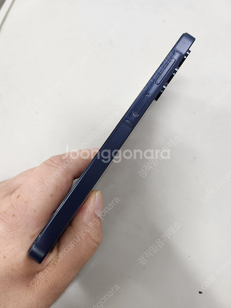 갤럭시A15 128GB 블랙 수원 인근 전지역 직접 무...--4